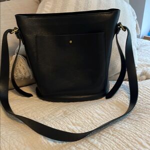 Madewell Leather Crossbody Bucket Bag